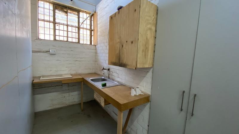 To Let commercial Property for Rent in Paarden Eiland Western Cape